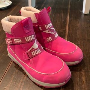 Ugg Tabor, waterproof boots.